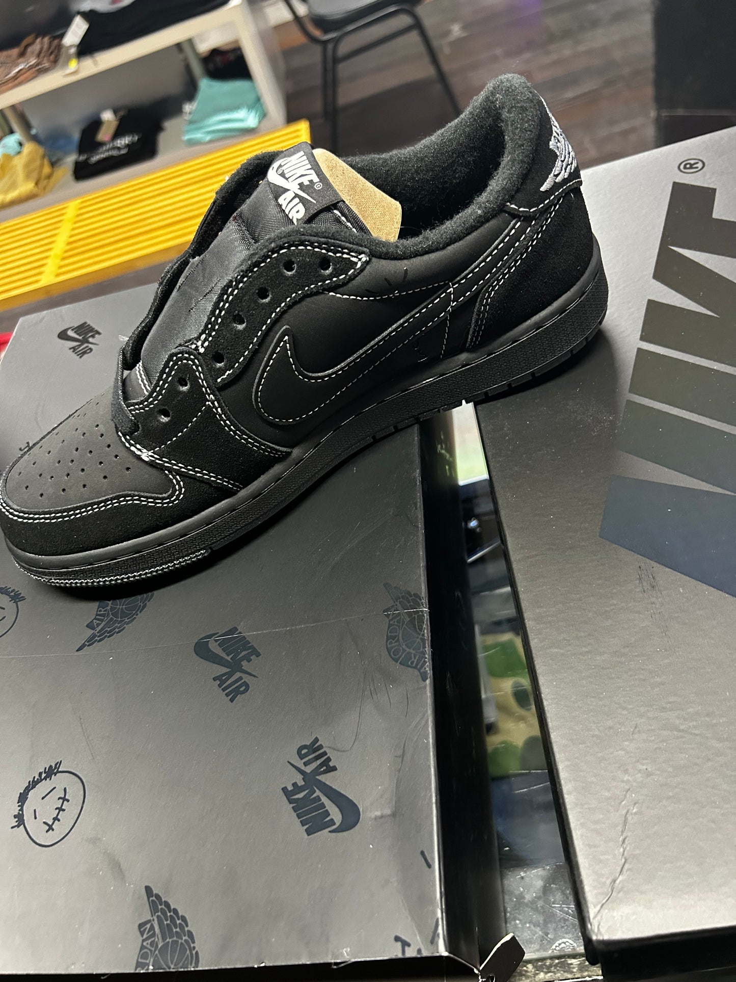 TS J1 Low Phantom