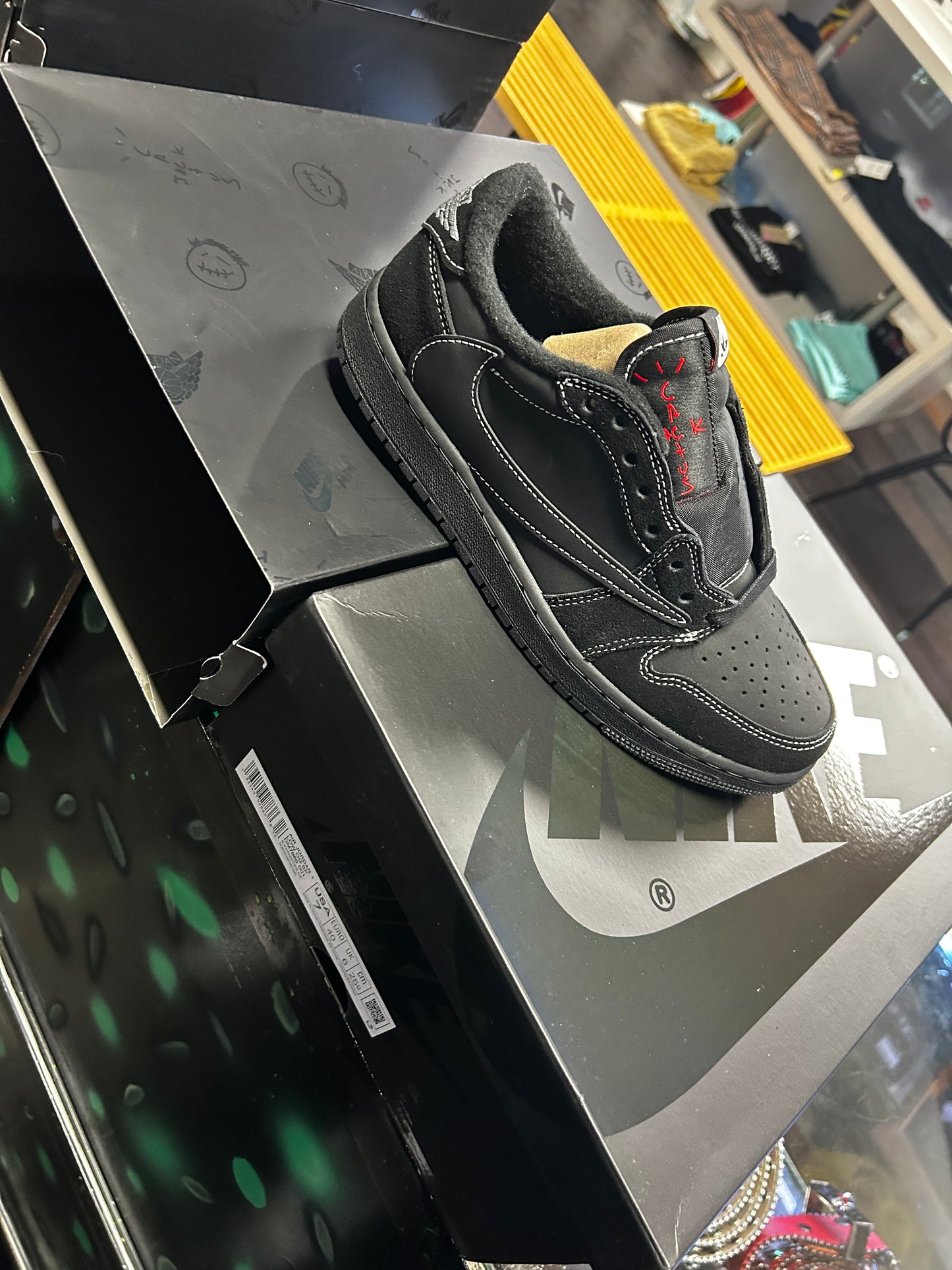 TS J1 Low Phantom