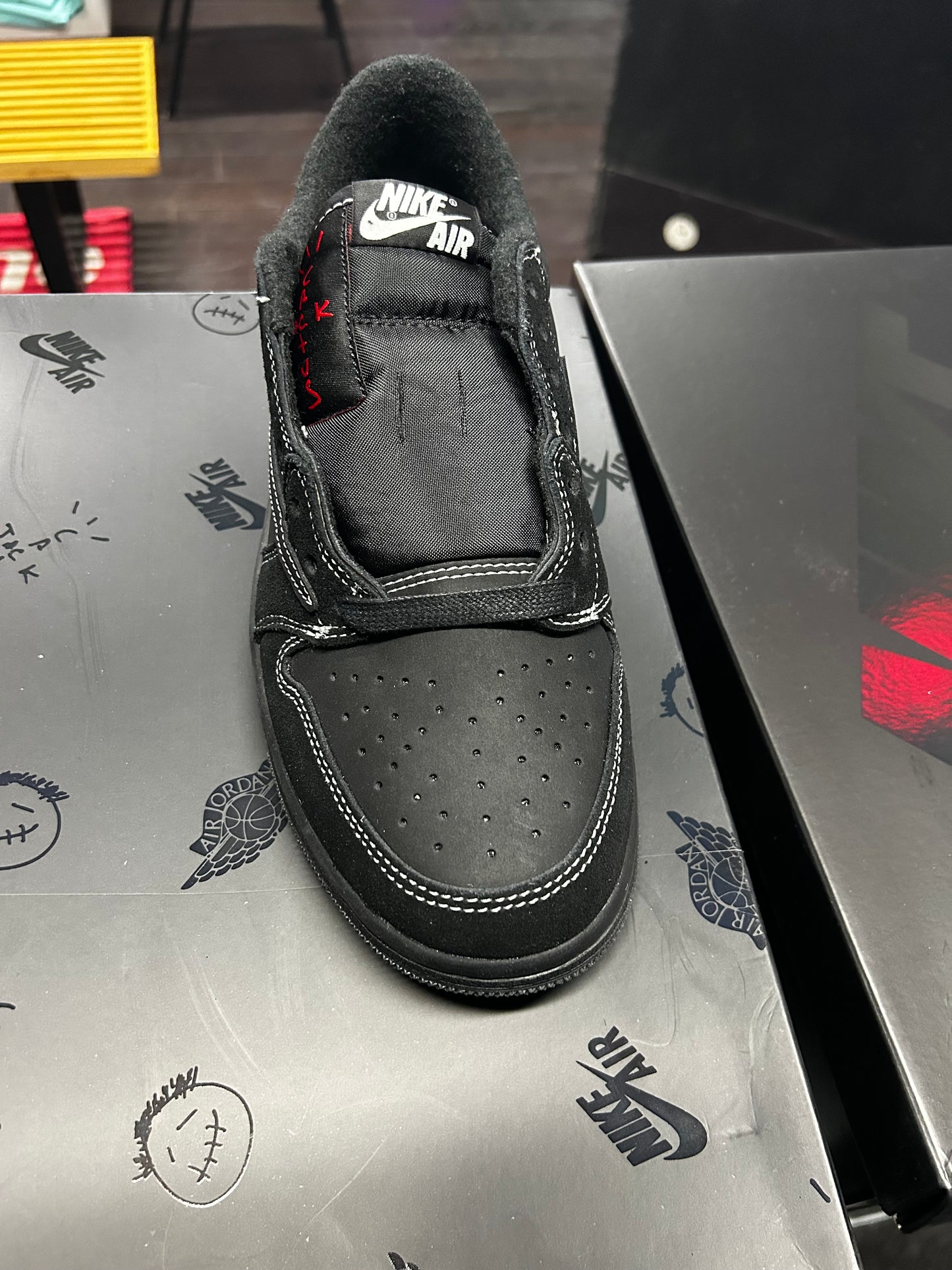 TS J1 Low Phantom