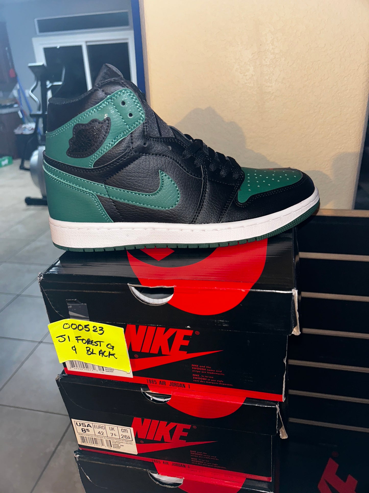 Pine Green Retro 1